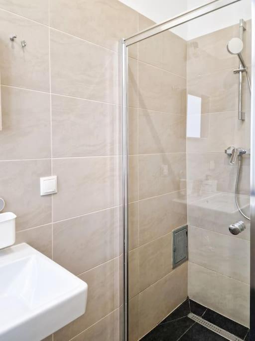 Am Tabor Apartament